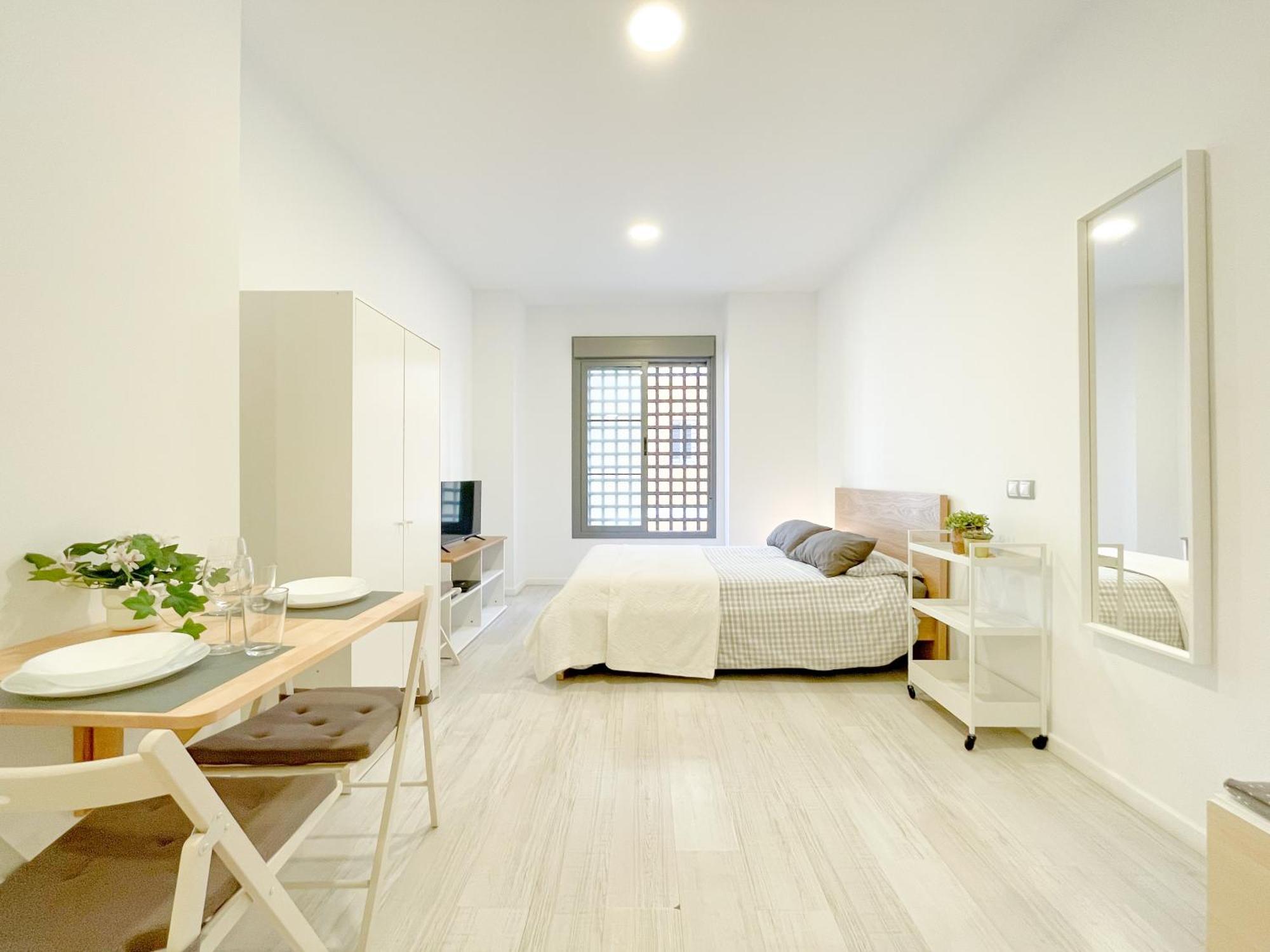 Estudio En Malaga Centro מראה חיצוני תמונה